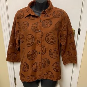 Chico’s design brown with swirly top chicos size 2